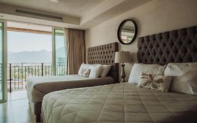 Grand Venetian Beachfront Condos